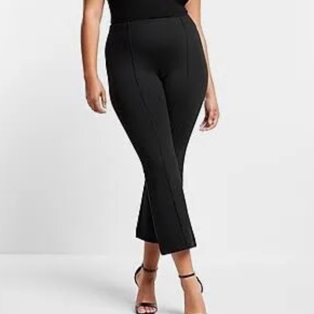 Express Columnist High-Waisted Front Seam Cropped Flare Pant - Picture 4 of 10